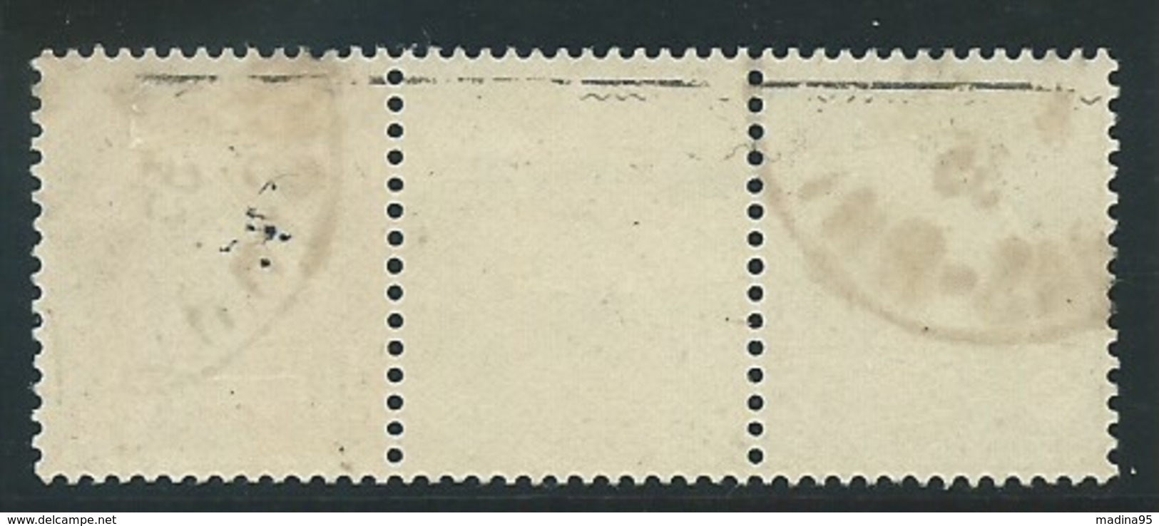 FRANCE: Obl., N° YT 242A, Paire Avec Intervalle, Le 5f Av Léger Trait Bleu, Intervalle Taché, B - 1906-38 Semeuse Camée