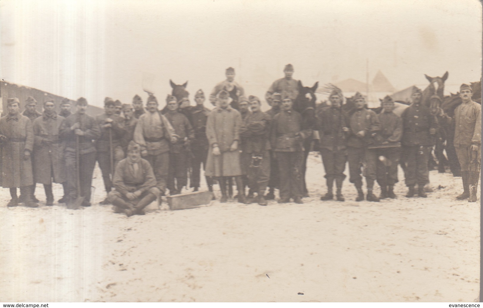 MAYENCE / CARTE PHOTO /  SOLDATS FRANCAIS   ///   REF  JUIN .19  // REF N° 9014 - Mayen