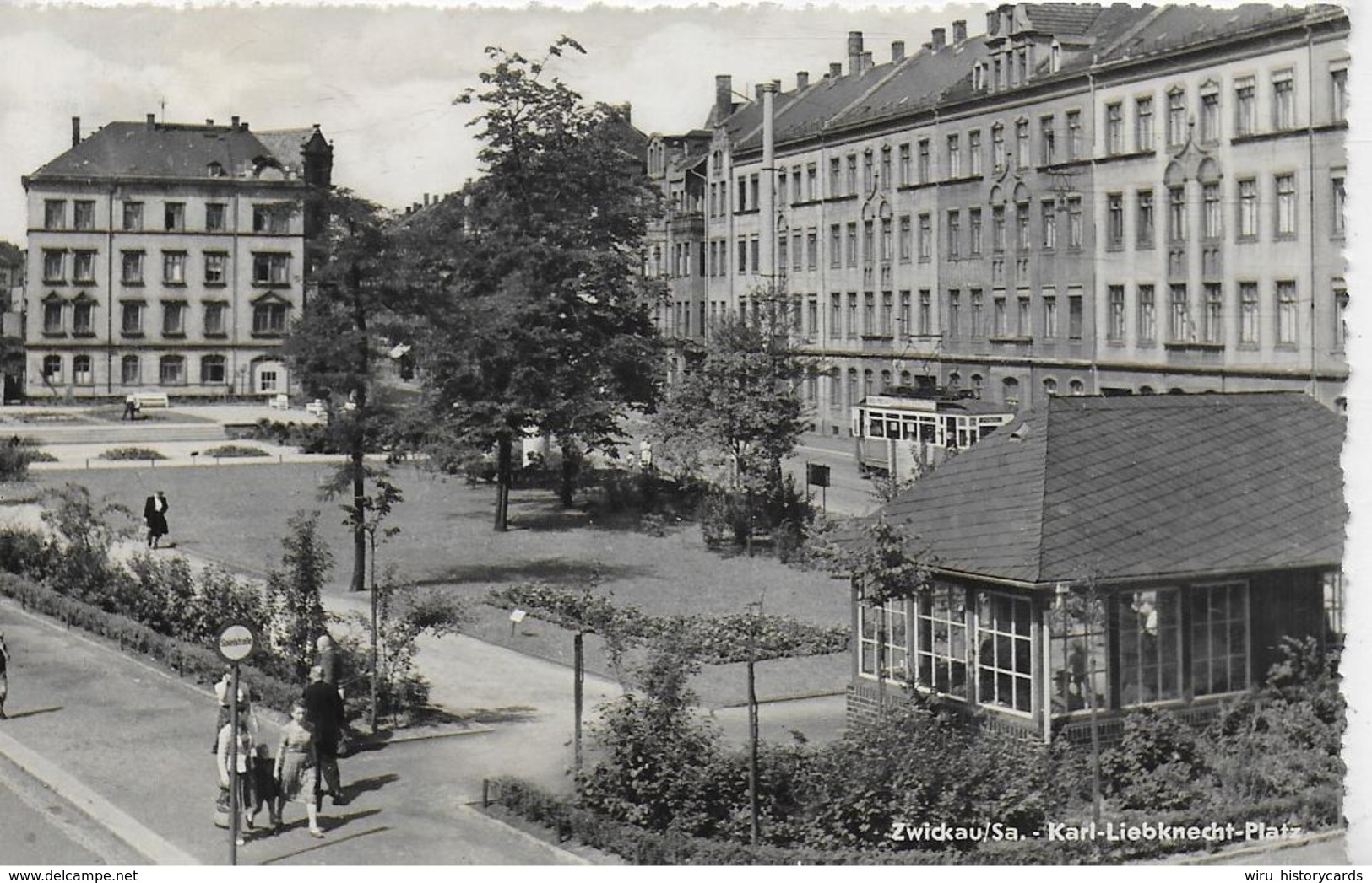 AK 0267  Zwickau - Karl Liebknecht Platz  / Ostalgie , DDR Um 1955 - Zwickau
