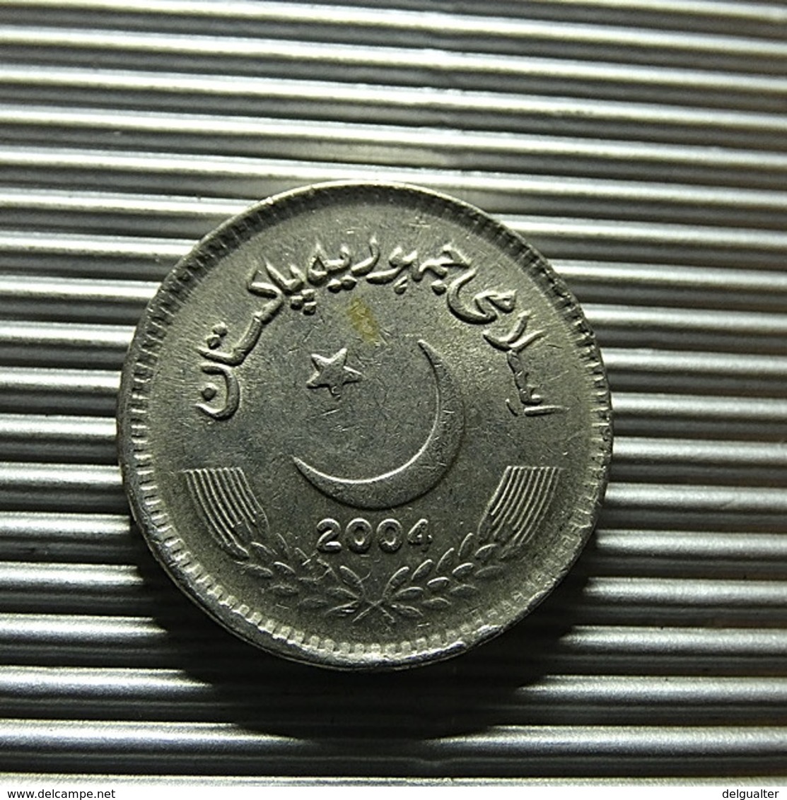 Pakistan 5 Rupees 2004 - Pakistan