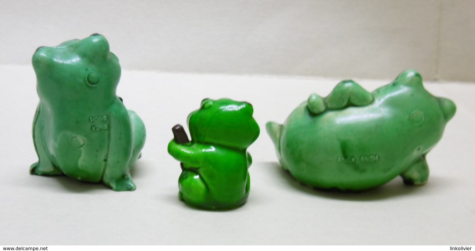 3 Miniatures De GRENOUILLES En Plastique - Bibelot Animaux Grenouille - Animals