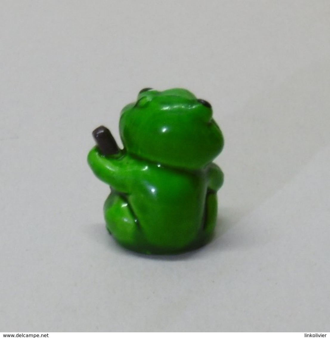 3 miniatures de GRENOUILLES en plastique - Bibelot animaux grenouille