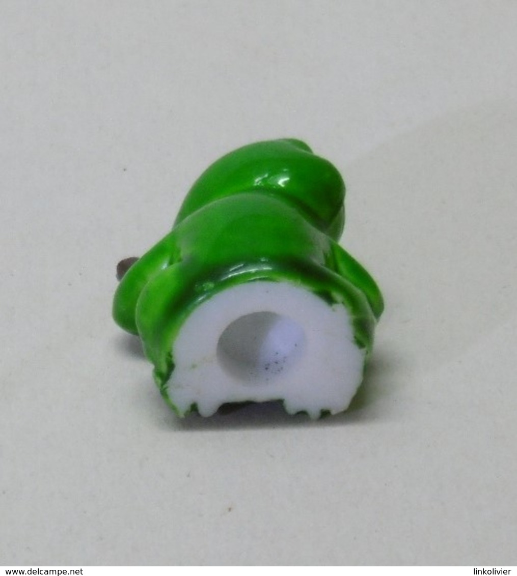 3 miniatures de GRENOUILLES en plastique - Bibelot animaux grenouille