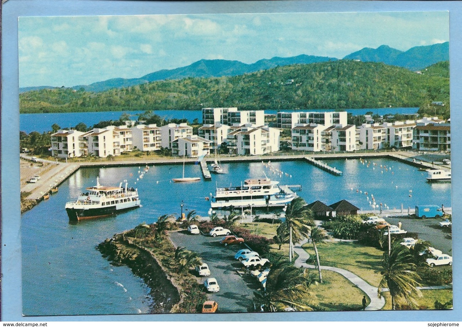 Les Trois îlets (Martinique) Pointe Du Bout Hôtel De La Marina Plage De L'Anse Nitan Bateaux Voitures Vue Aériennne - Altri & Non Classificati