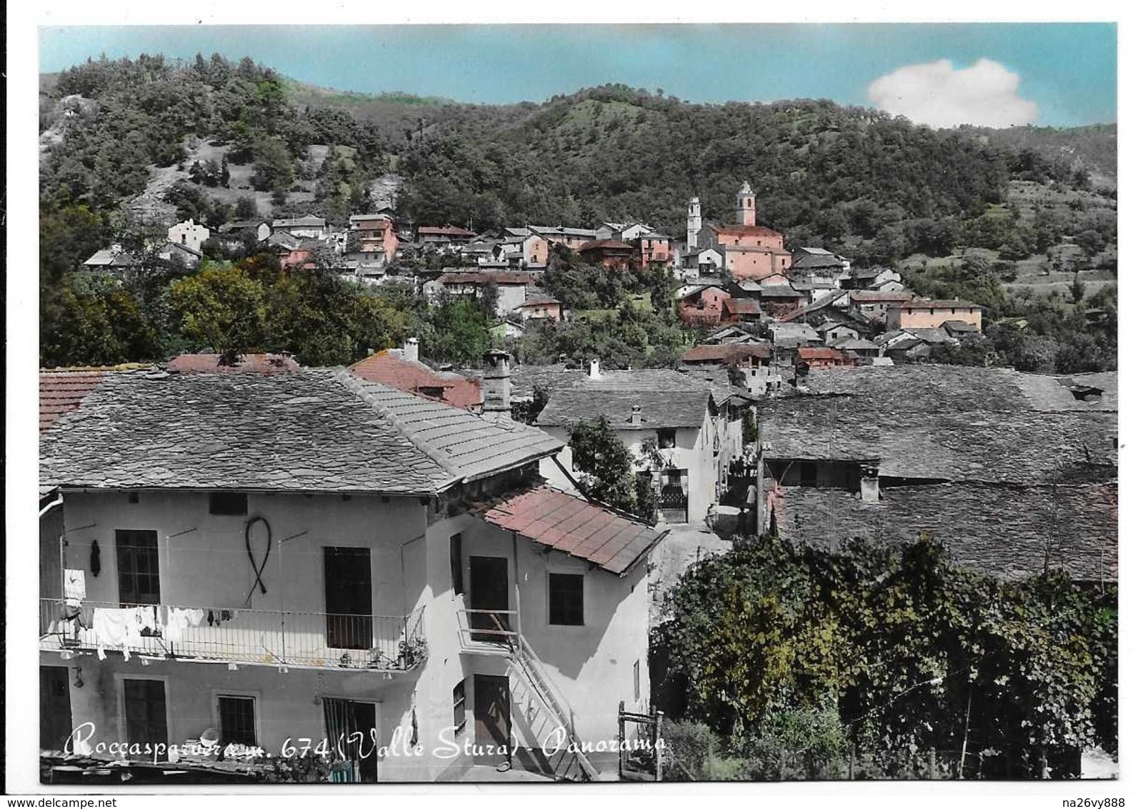 Roccasparvera (Cuneo). Panorama. - Cuneo