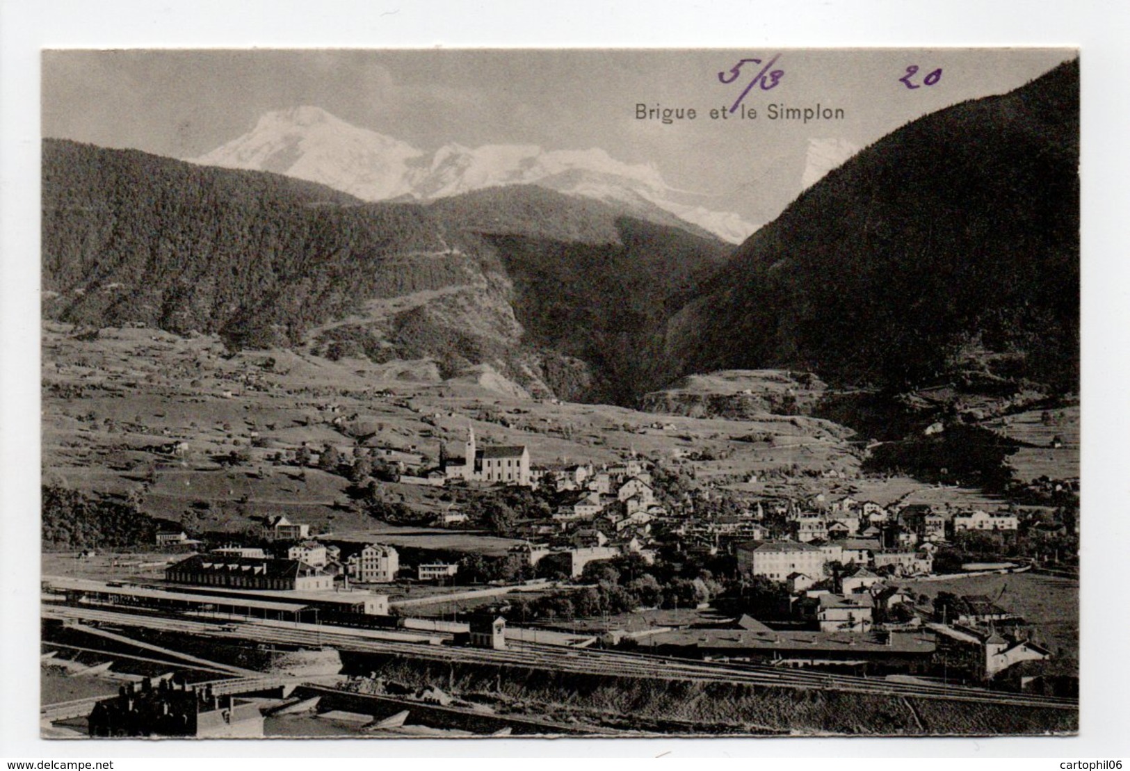 - CPA BRIGUE (Suisse) - Vue Générale Aérienne 1920 - Photo J. Ruggeri - - Brigue-Glis 