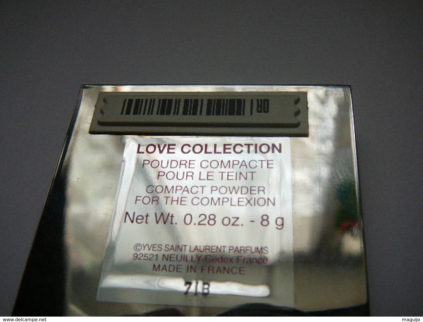 YVES SAINT LAURENT: " LOVE COLLECTION" POUDRE COMPACTE TEINT AVEC MIROIR LIRE ET VOIR !! - Non Classificati