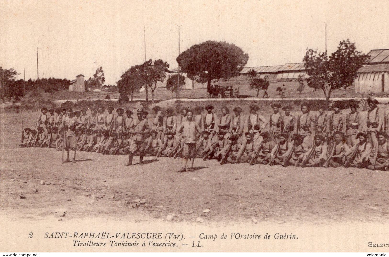 S2278 Cpa 83 Saint Raphaël Valescure - Camp De L'Oratoire De Guérin, Tirailleurs Tonkinois à L'exercice - Saint-Raphaël
