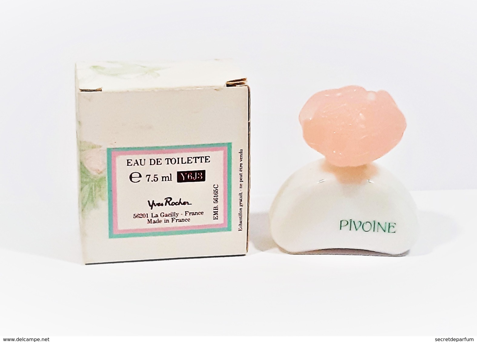 Miniatures De Parfum   PIVOINE De YVES ROCHER   7.5 Ml  Edt   + Boite - Miniatures Femmes (avec Boite)