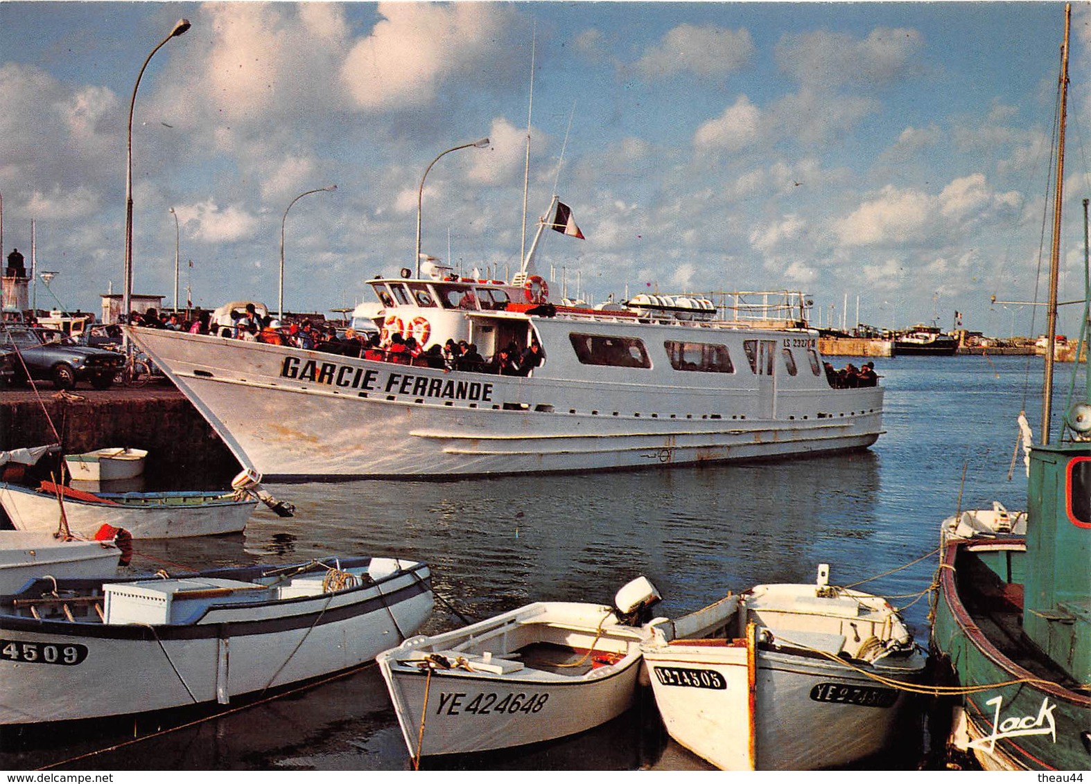 ¤¤   -   ILE D'YEU  -  PORT-JOINVILLE  -  Le Bateau " Garcie-Ferrande " Reliant Saint-Gilles à L'Ile   -  ¤¤ - Ile D'Yeu