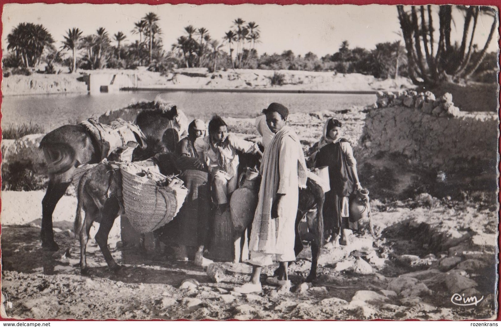 Tunesie Tunisia Tunisie Natives Scenes Et Types Gafsa Le Soir Au Puits Monde Arabe - Tunisie