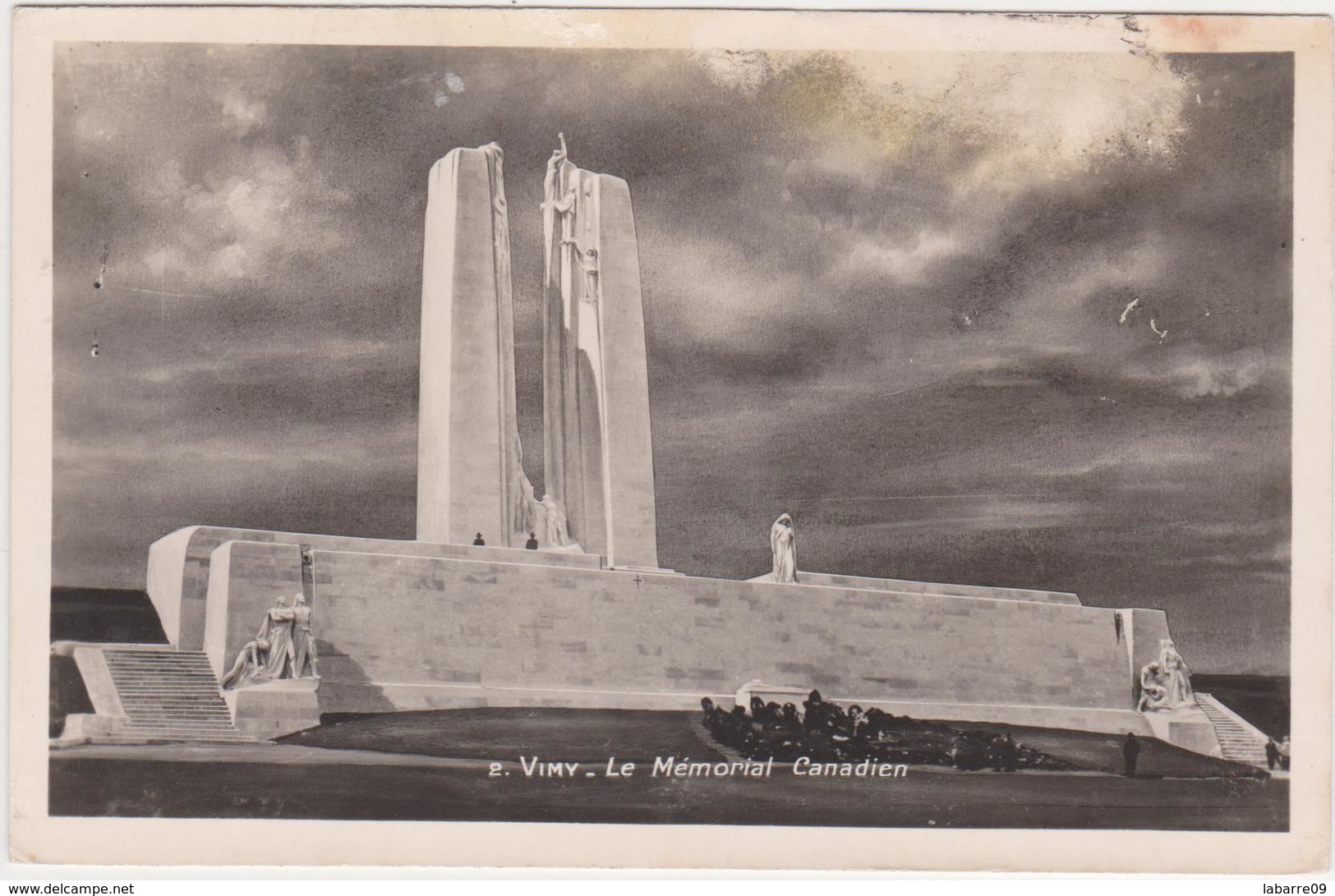 VIMY -(62)- 2 C.P: N°8 RUINES DE LA MINE VIMY-FRESNOY (AOUT 1919) + N° 2 LE MEMORIAL CANADIEN. - Autres & Non Classés