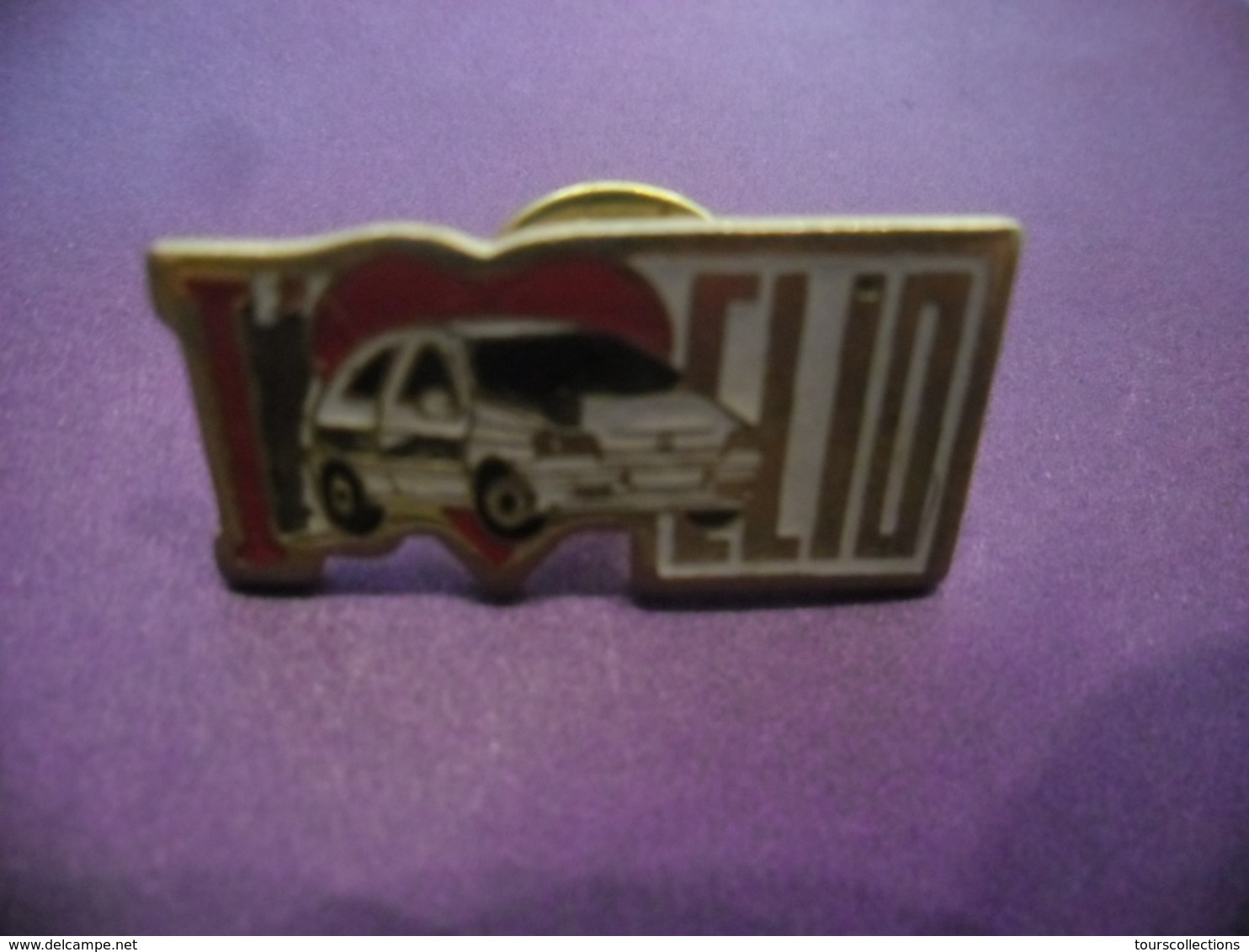 Pin's J'aime Ma Renault CLIO (avec Défaut) @ PINS 27 Mm X 13 Mm - Renault