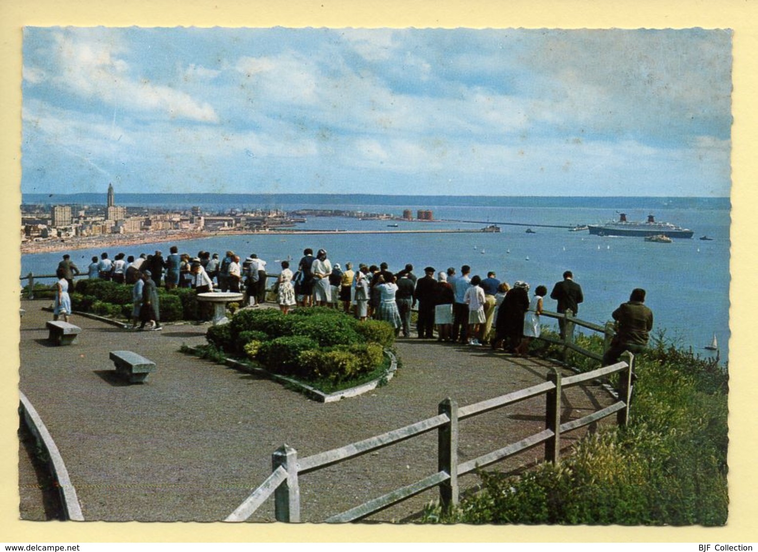 76. LE HAVRE / STE-ADRESSE - Table D'Orientation : L'entrée Du Paquebot FRANCE Dans Le Port Du Havre (animée) CPSM - Sainte Adresse