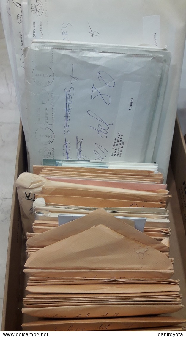 COLECCIÓN DE SOBRES DE PRIMER DÍA DE ESPAÑA DESDE 1970 HASTA 1996. - Cartas & Documentos