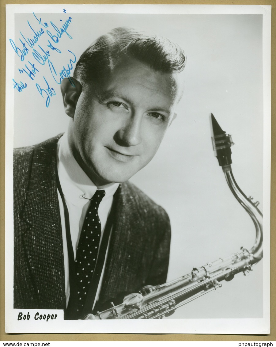 Bob Cooper (1925-1993) - American Jazz Saxophone Player - Signed Large Photo - Other & Unclassified