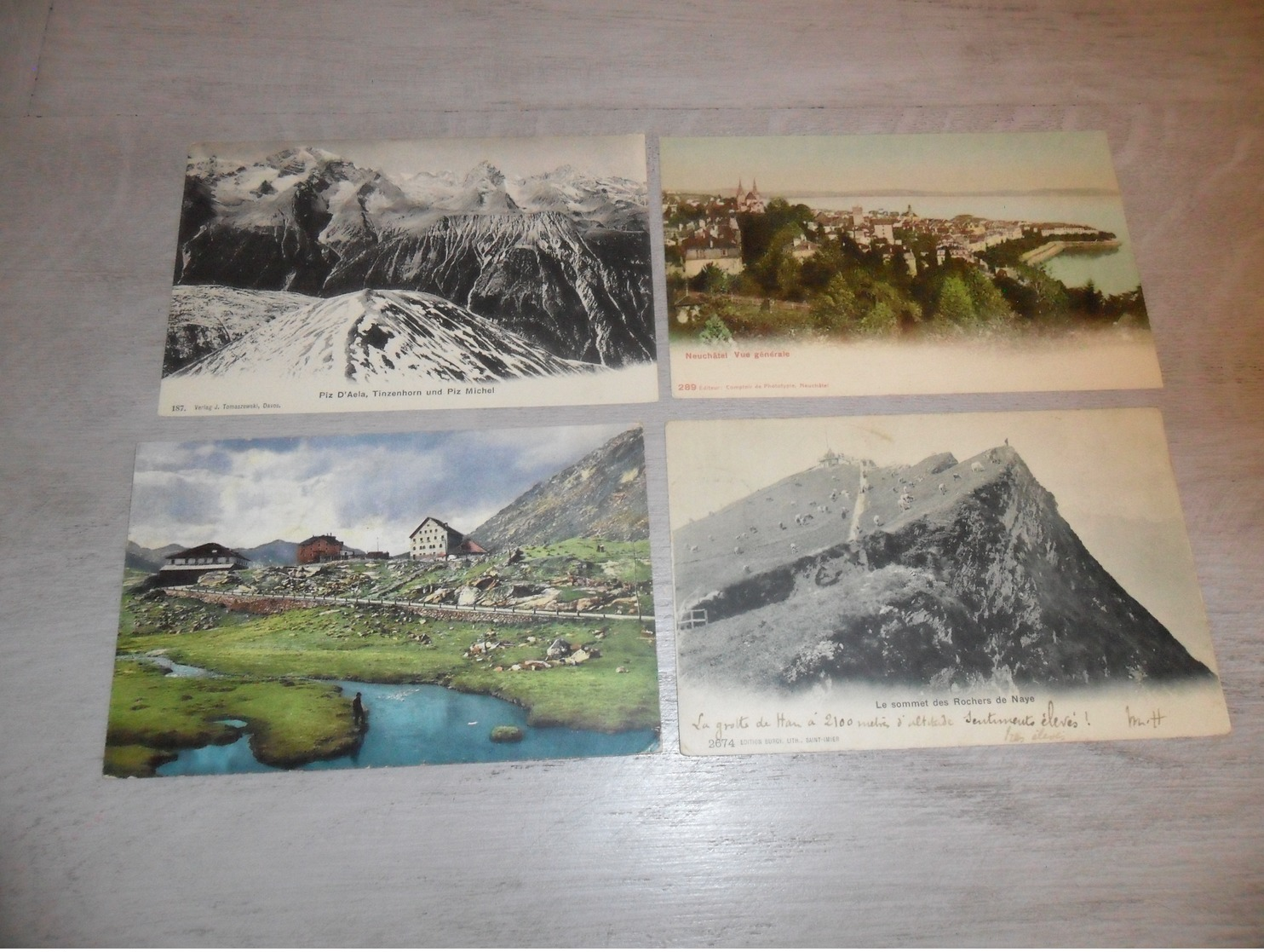 Beau lot de 60 cartes postales de Suisse    Mooi lot van 60 postkaarten van Zwitserland  Switserland  Svizzera  Sweiz