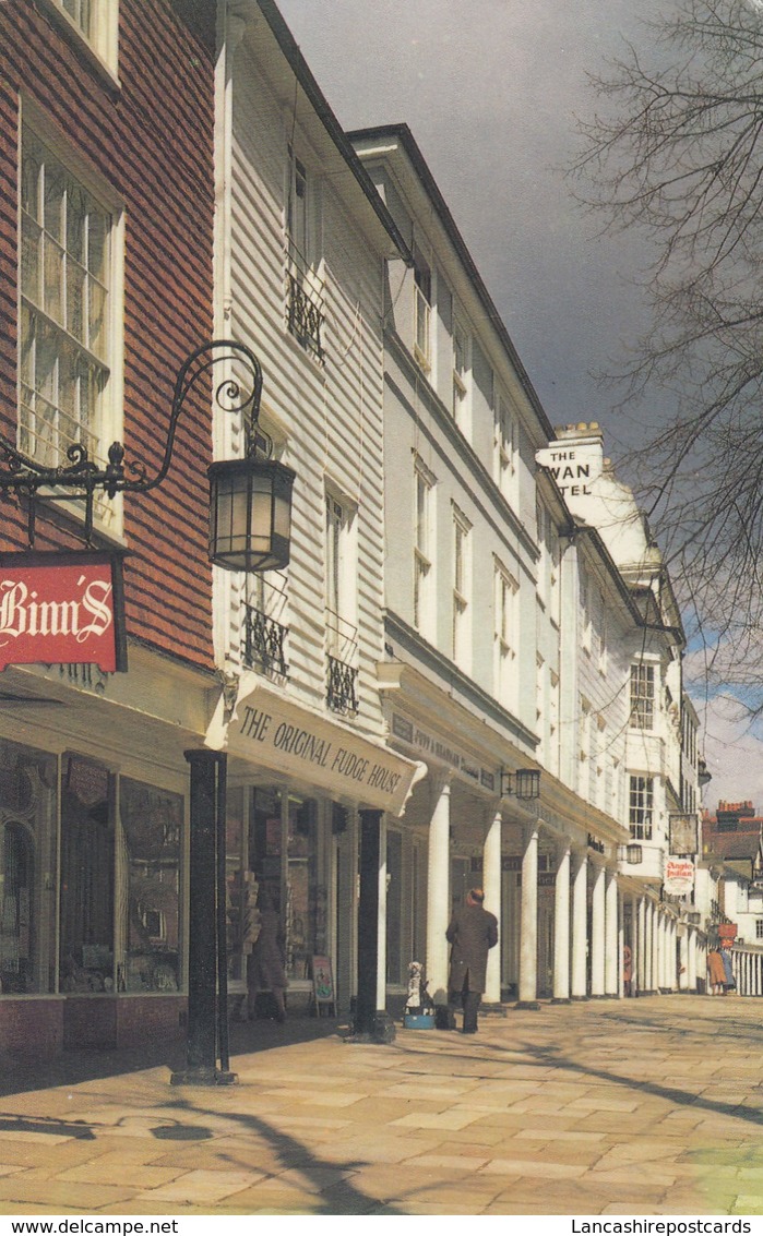 Postcard The Pantiles Tunbridge Wells PU 1980  My Ref  B13363 - Other & Unclassified