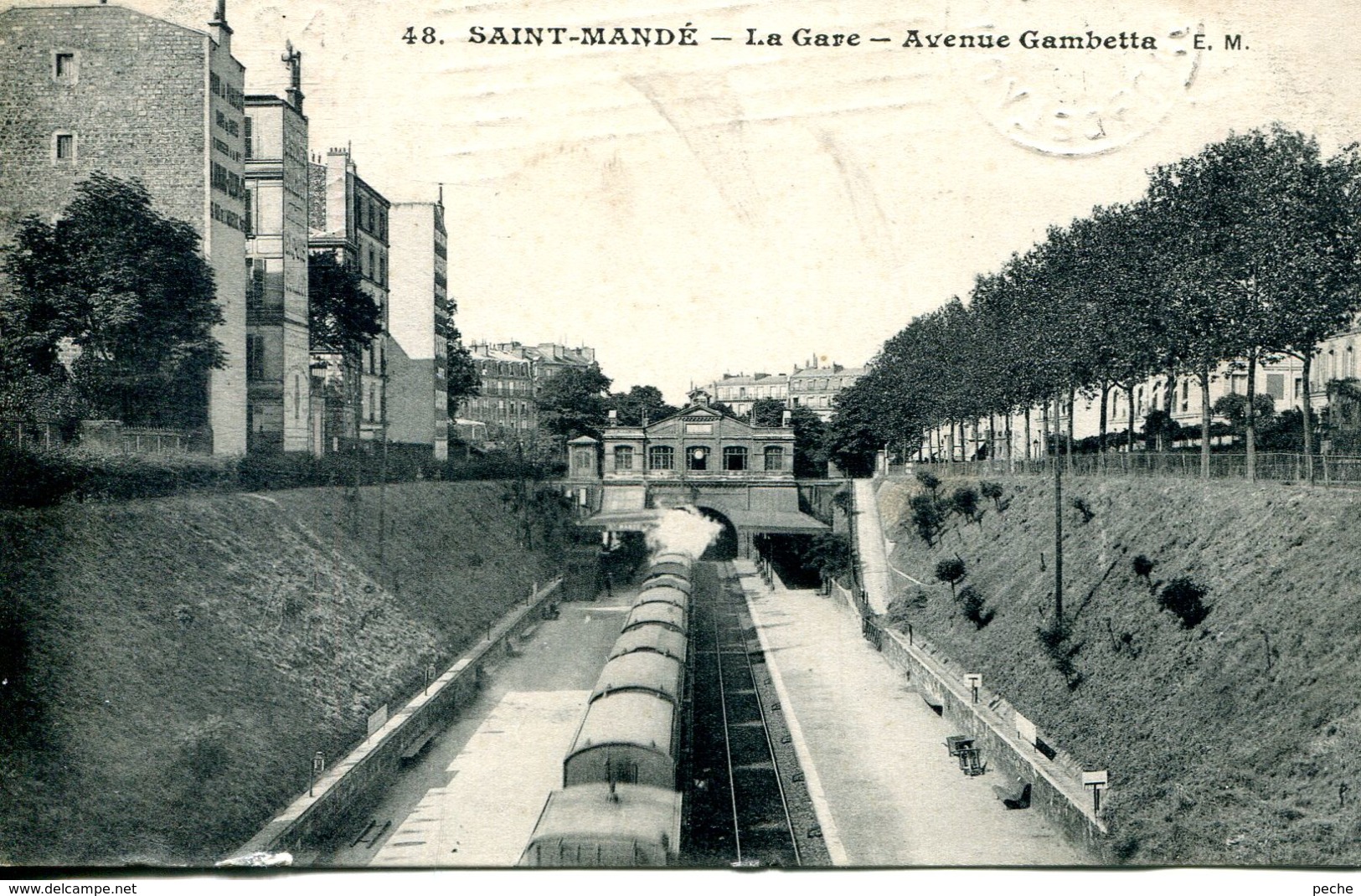 N°73474 -cpa Saint Mandé -la Gare- Avenue Gambetta- - Saint Mande