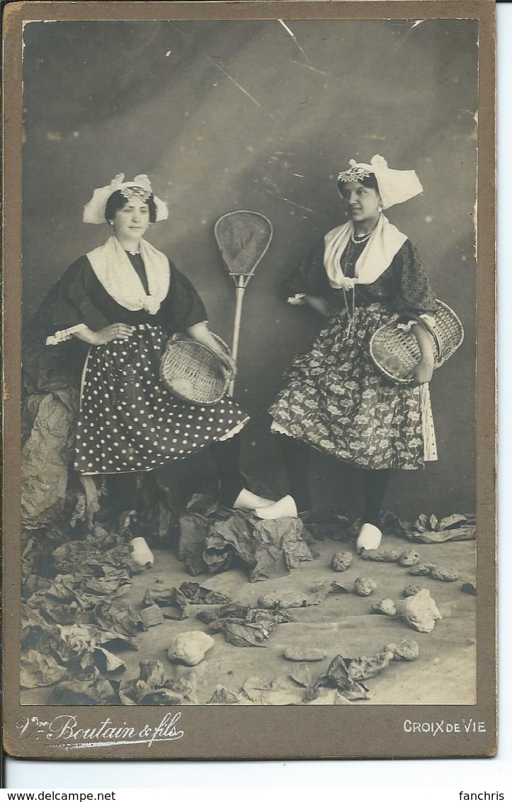 Deux Pêcheuses De Croix De Vie-photo Boutain Et Fils-16,50 Sur 10,50cm - Anonymous Persons