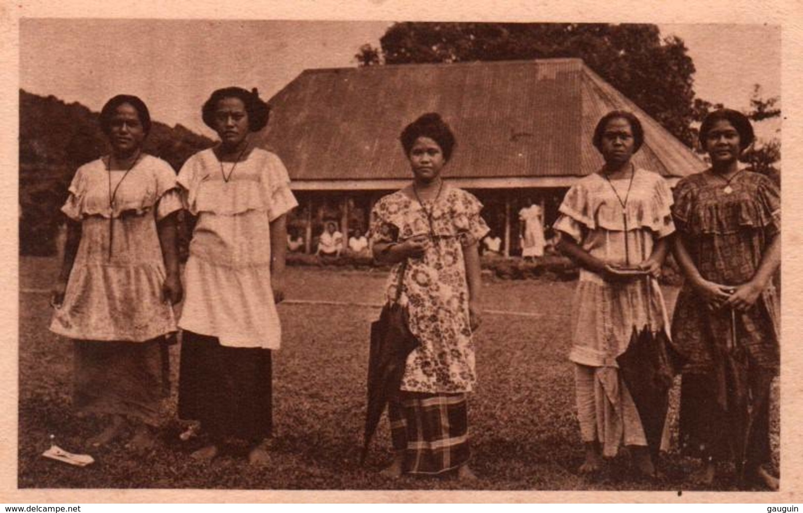 CPA - ILE De SAMOA - Jeunes Elèves Des Soeurs ... - Samoa