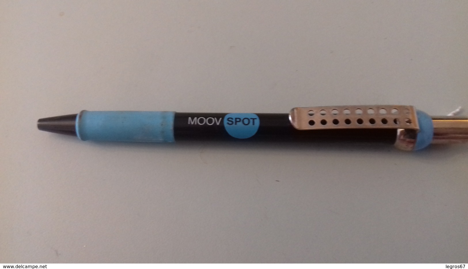 STYLO MOOV SPOT - Stylos