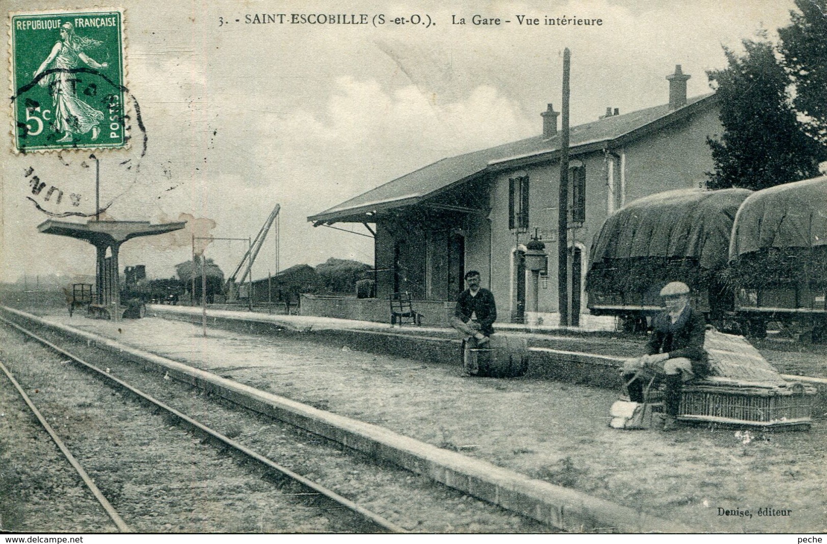 N°73524 -cpa Saint Escobille -la Gare -vue Intérieure- RRR- - Gares - Avec Trains