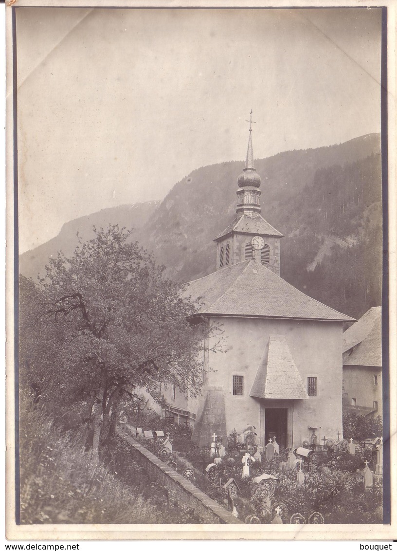 HAUTE SAVOIE - SIXT - PHOTO - EGLISE ET PETIT CIMETIERE - Lieux