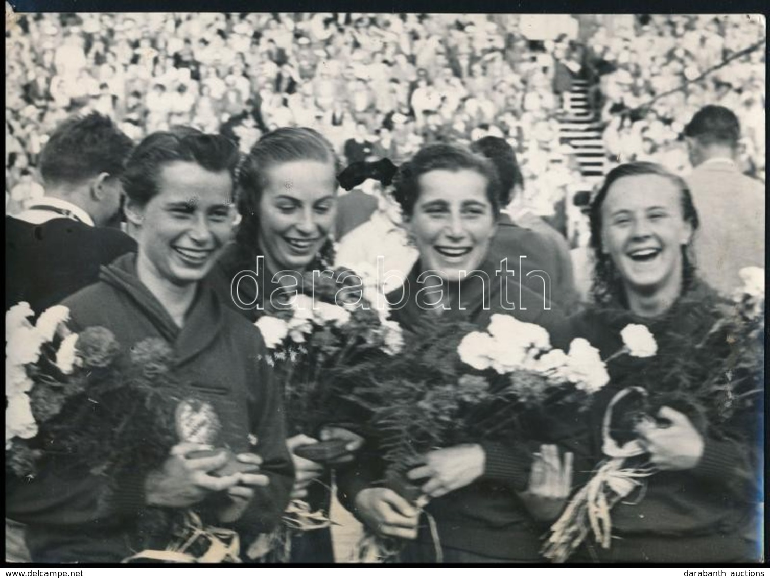 1952 Helsinki, XV. Nyári Olimpiai Játékokon Aranyérmet Szerző 4x100 Női Gyorsváltó Fotója, Novák Éva (1930-2005), Novák  - Altri & Non Classificati