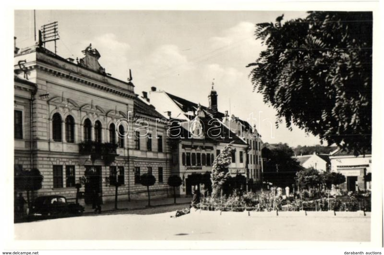 * T1 Zilah, Fő Tér, Vármegyeház, Gyógyszertár, Erdei Sándor üzlete / Main Square, County Hall, Pharmacy, Shop - Ohne Zuordnung