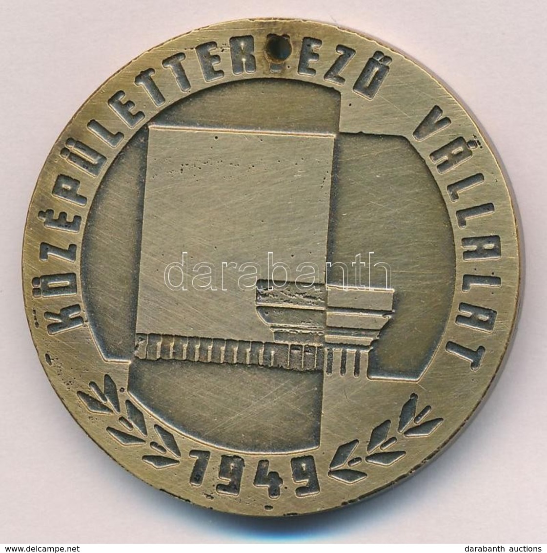 1971. 'Középülettervező Vállalat 1949 - Nívódíj' Br Plakett (44mm) T:2- Lyuk - Zonder Classificatie