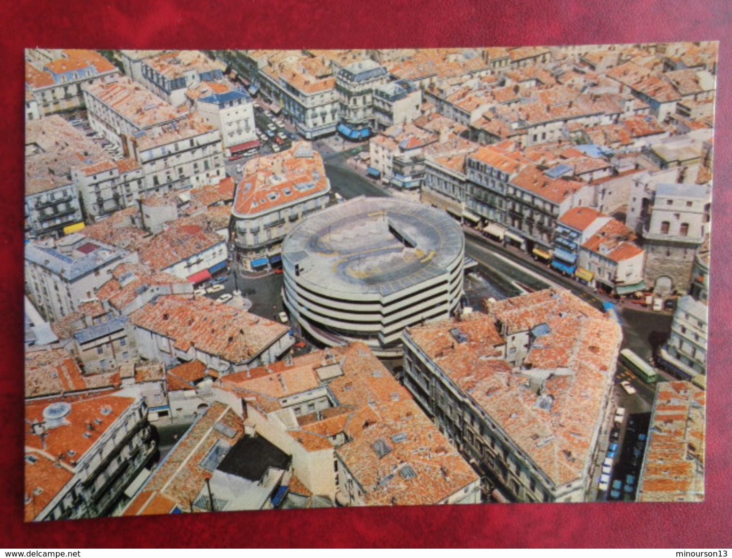 MONTPELLIER : LE PARKING AERIEN DES HALLES LAISSAC, LA TOUR DE LA BAROTTE - Montpellier