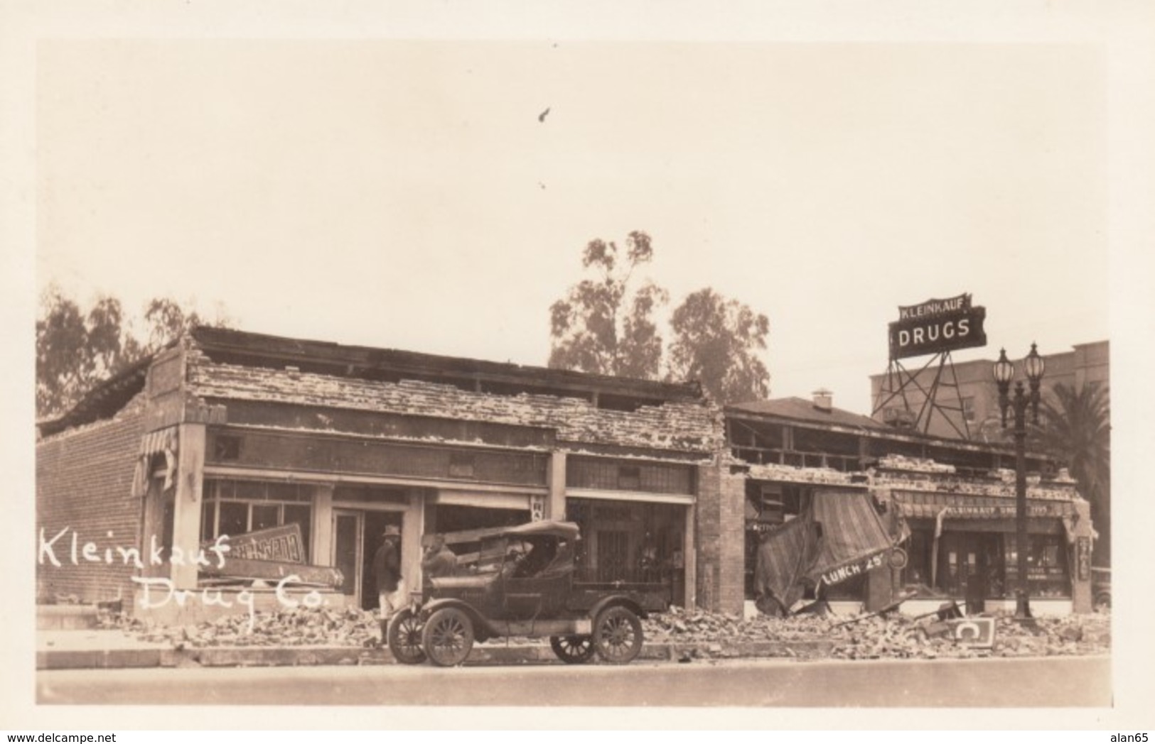 Long Beach California, 1933 Earthquake Damage Kleinkauf Drug Co. Hill & Atlantic, C1930s Vintage Real Photo Postcard - Long Beach