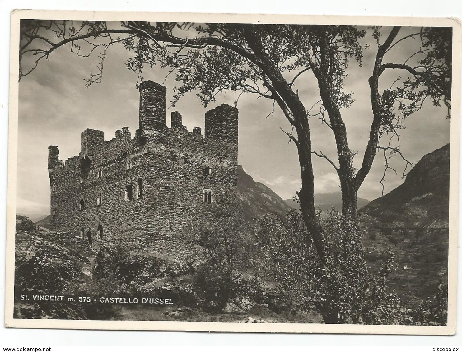 W3609 Saint Vincent (Aosta) - Castello D'Ussel - Castle Schloss Chateau Castillo / Viaggiata 1949 - Altri & Non Classificati