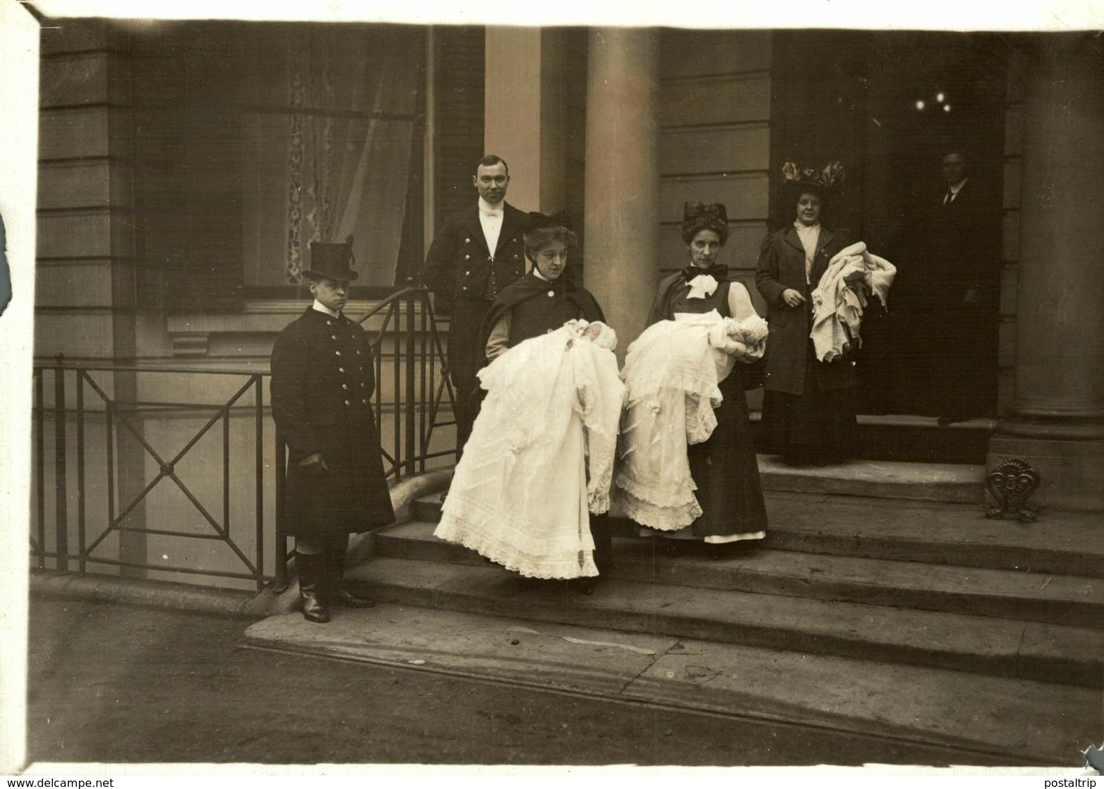 KING EDWARD AS GODFATHER AT CHRISTENING OF THE TARN SONS 15*11CM Fonds Victor FORBIN 1864-1947 - Personalidades Famosas