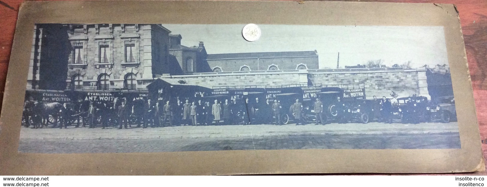 Rare photographie panoramique véhicules Etablissements Antoine Woitrin devant la prison de Namur début 1900