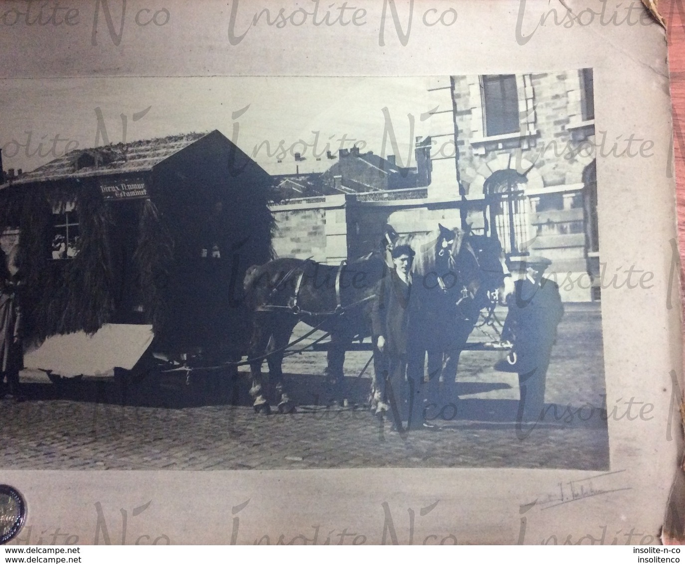 Rare Photographie Panoramique Véhicules Etablissements Antoine Woitrin Boulevard Du Nord Namur Début 1900 - Métiers