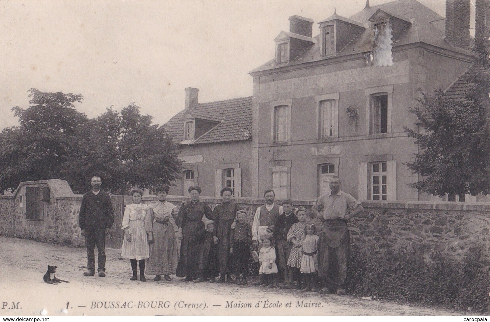 Carte 1910 BOUSSAC BOURG / MAISON D'ECOLE ET MAIRIE - Boussac