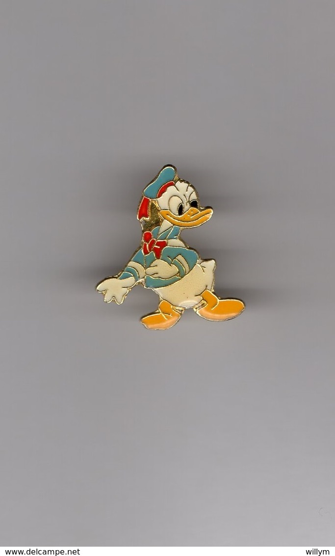 Pin's Donald (époxy Signé Disney Remus) - Disney