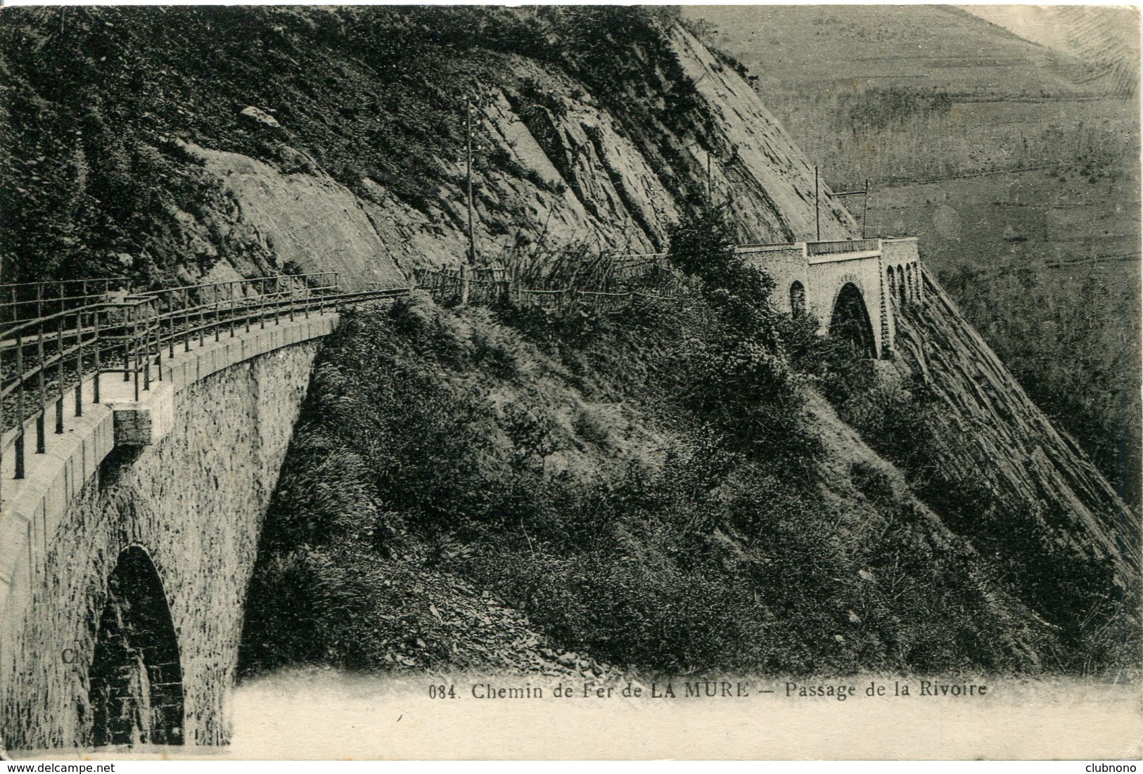 CPA -  LA MURE - CHEMIN DE FER - PASSAGE DE LA RIVOIRE - La Mure