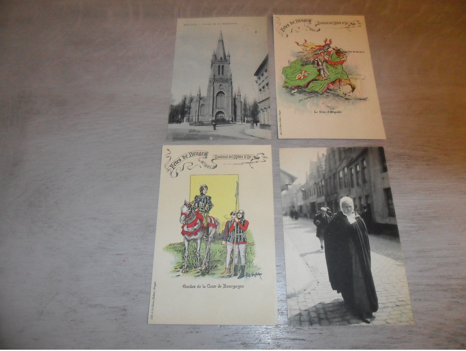 Beau lot de 60 cartes postales de Belgique  Bruges      Mooi lot van 60 postkaarten van België  Brugge - 60 scans