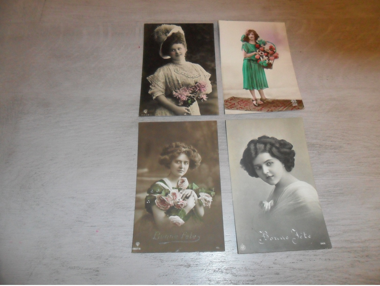 Beau Lot De 60 Cartes Postales De Fantaisie Femmes Femme   Mooi Lot Van 60 Postkaarten Fantasie Vrouwen Vrouw - 60 Scans - 5 - 99 Cartes