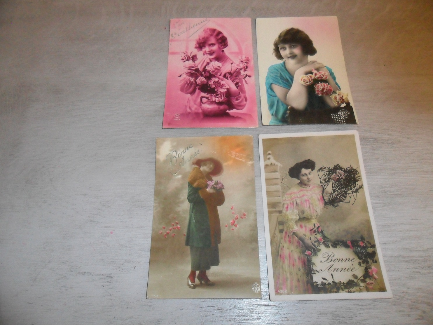 Beau lot de 60 cartes postales de fantaisie femmes femme   Mooi lot van 60 postkaarten fantasie vrouwen vrouw - 60 scans