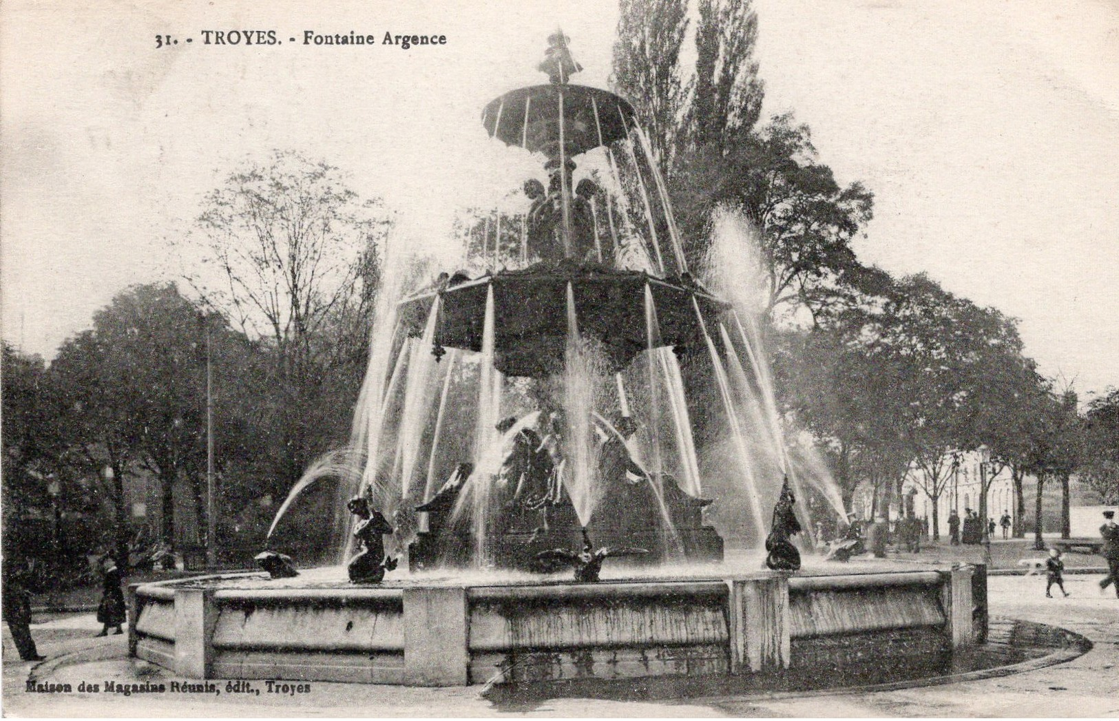 1917 - Cachet Perlé Facteurs Boitiers FONTVANNES (Aube) "indice 5" Sur CPA TROYES  Fontaine Argence - Manual Postmarks