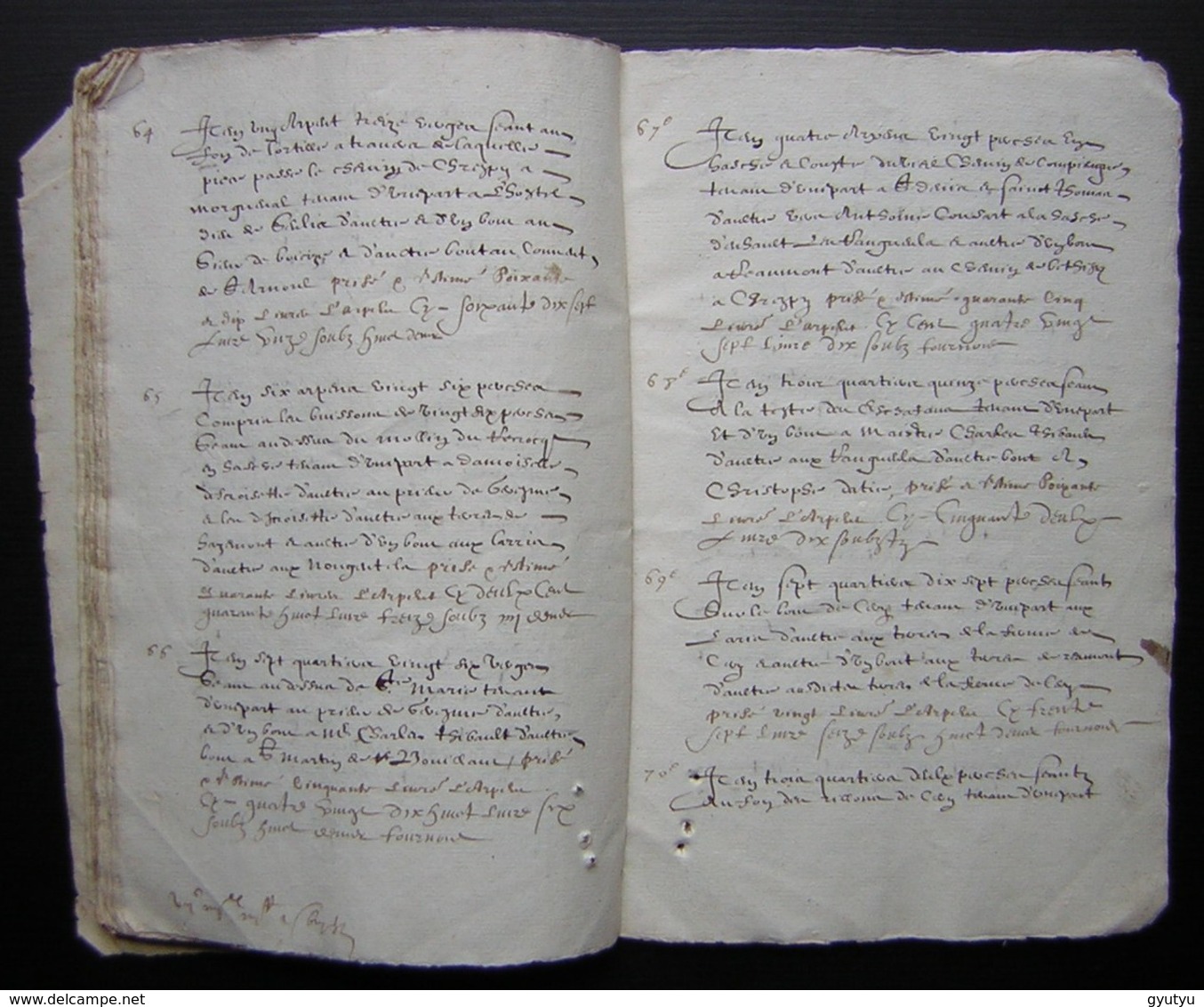 1620 Manuscrit de 54 pages désignation des terres de Mr  Charmoluë au terroir de Mermont (Crépy  en Valois)