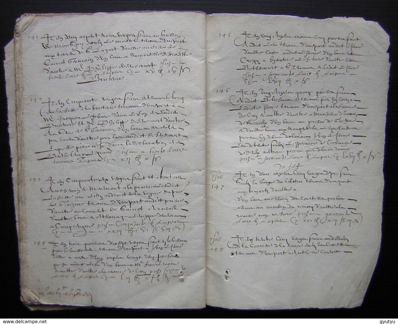 1620 Manuscrit de 54 pages désignation des terres de Mr  Charmoluë au terroir de Mermont (Crépy  en Valois)