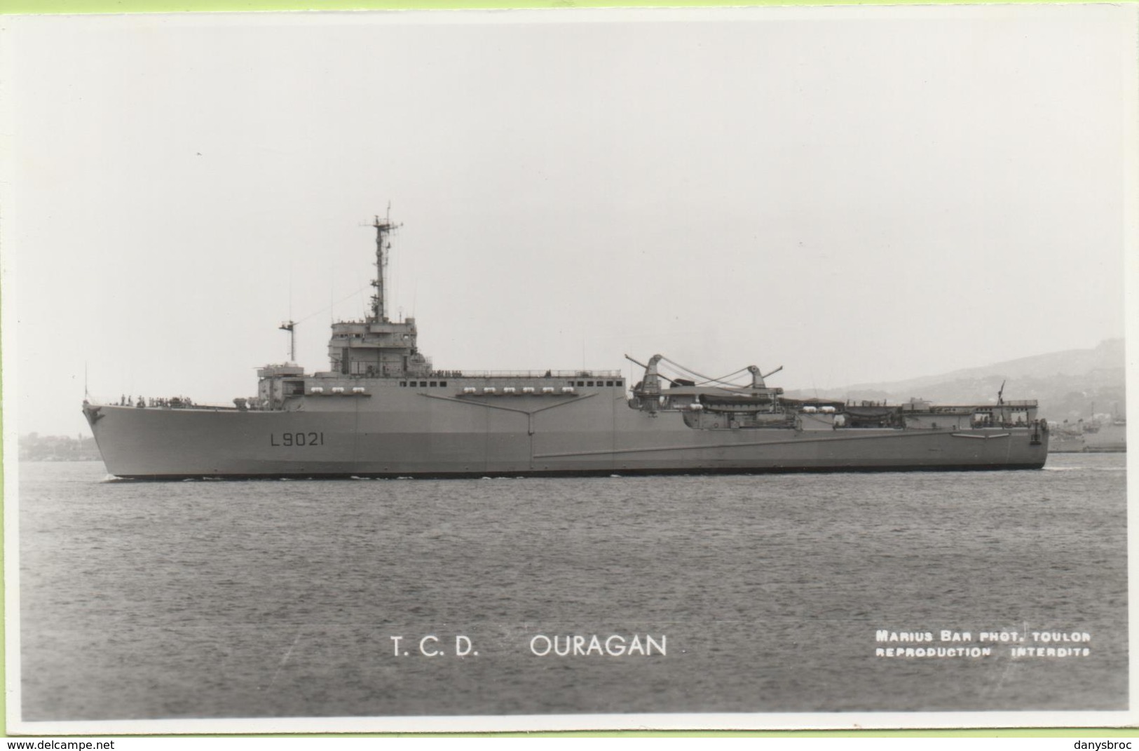 T.C.D.   OURAGAN   / Photo Marius Bar, Toulon / Marine - Bateaux - Guerre - Militaire - Warships