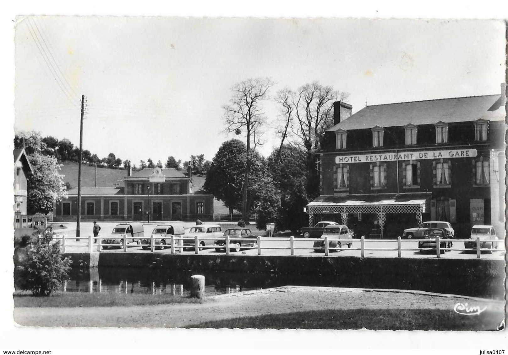 PLANCOET (22) La Gare Et L'hotel - Plancoët