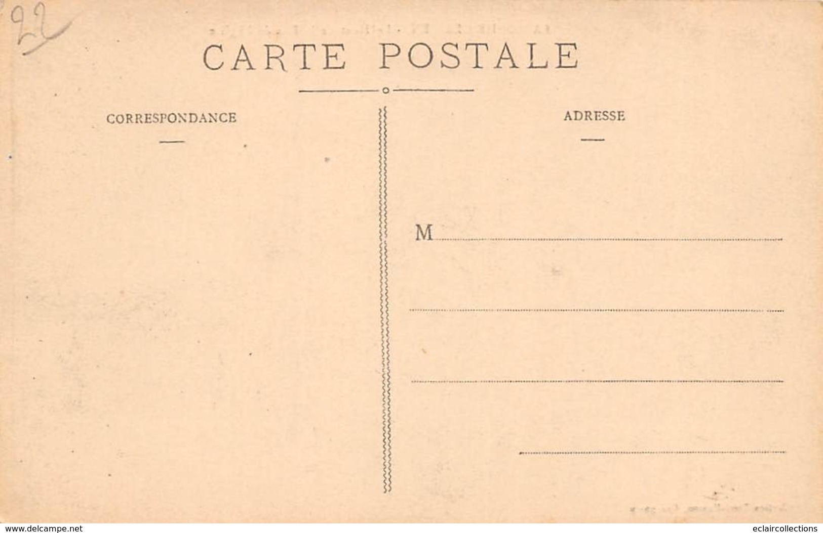 La Roche Derrien     22     Le Haut De La Rue De L'Eglise       (voir Scan) - Other & Unclassified