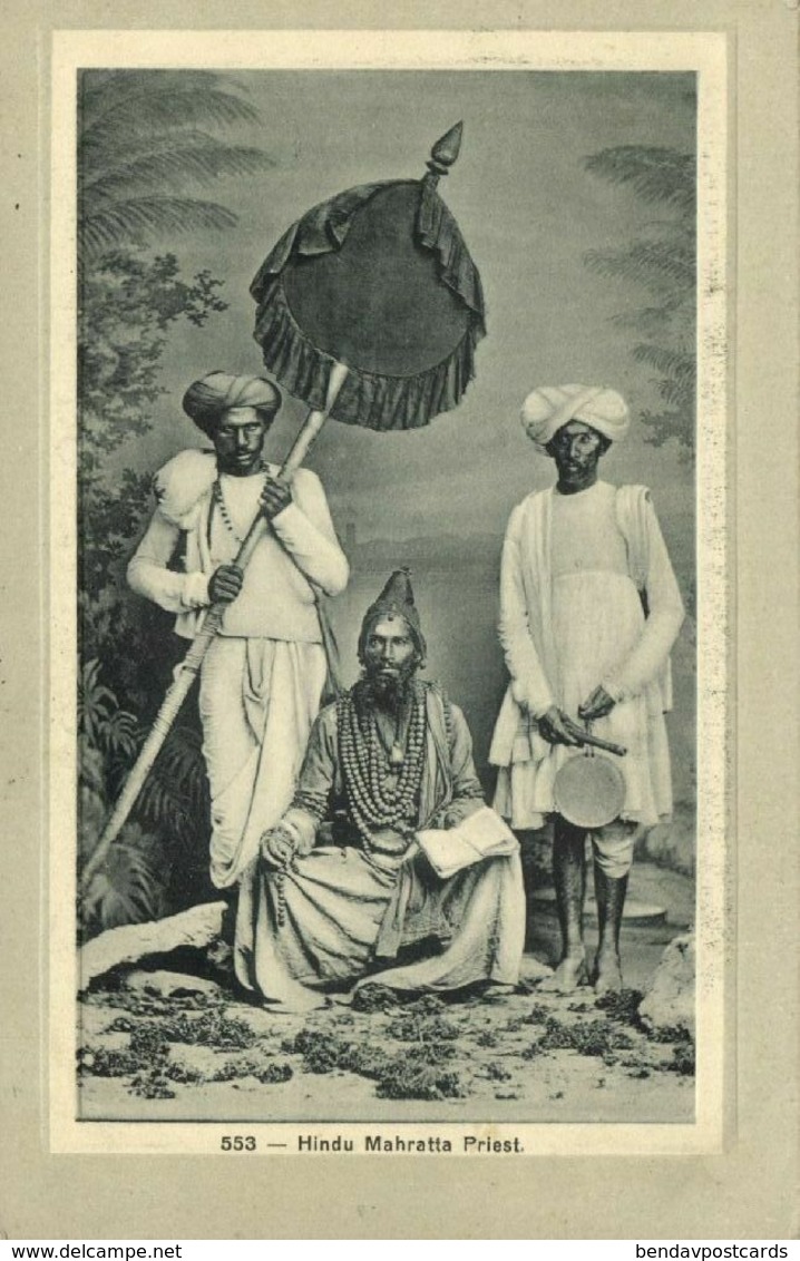 India, Native Hindu Mahratta Priest With Servants (1910s) Postcard - India